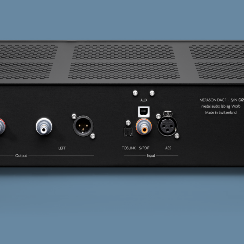 Merason_Dac1_mk2_rear_black
