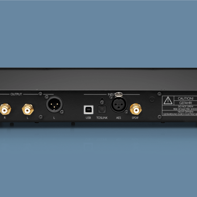 merason_reuss_dac_black_rear