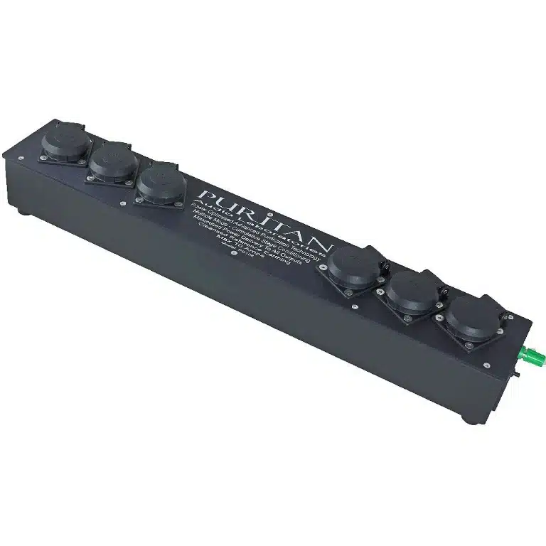 Puritan_PS106-DC Puritan PS106-DC Stromfilter mit sechs gefilterten Steckdosen und Aluminiumoberfläche in Schwarz